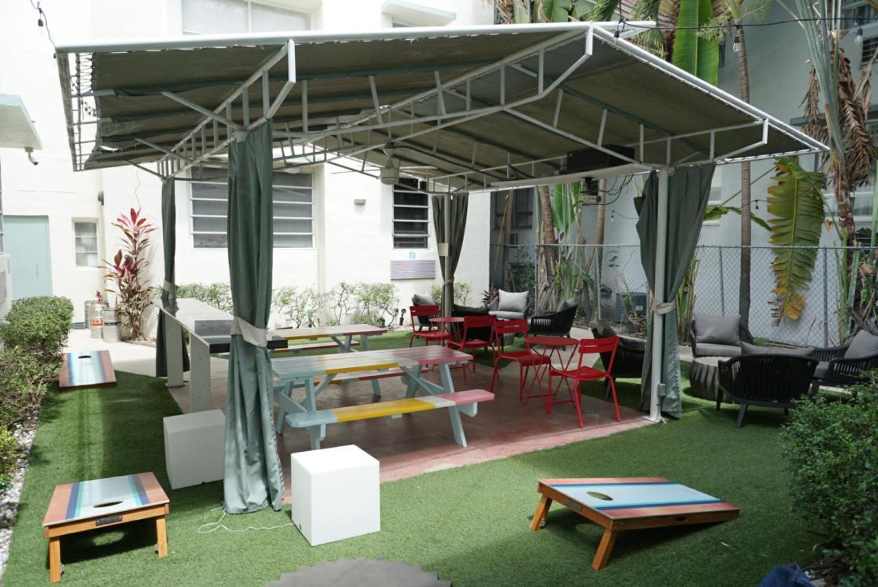 Beds N' Drinks Vandrerhjem Miami Beach Eksteriør bilde