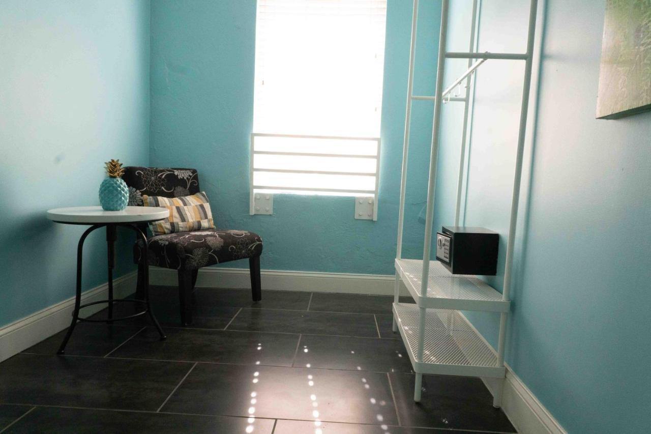 Beds N' Drinks Vandrerhjem Miami Beach Eksteriør bilde