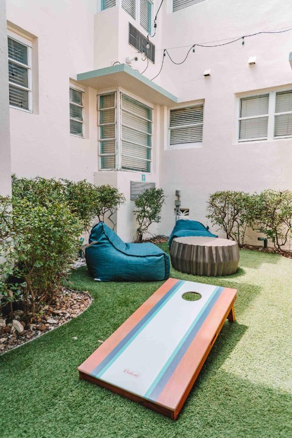 Beds N' Drinks Vandrerhjem Miami Beach Eksteriør bilde