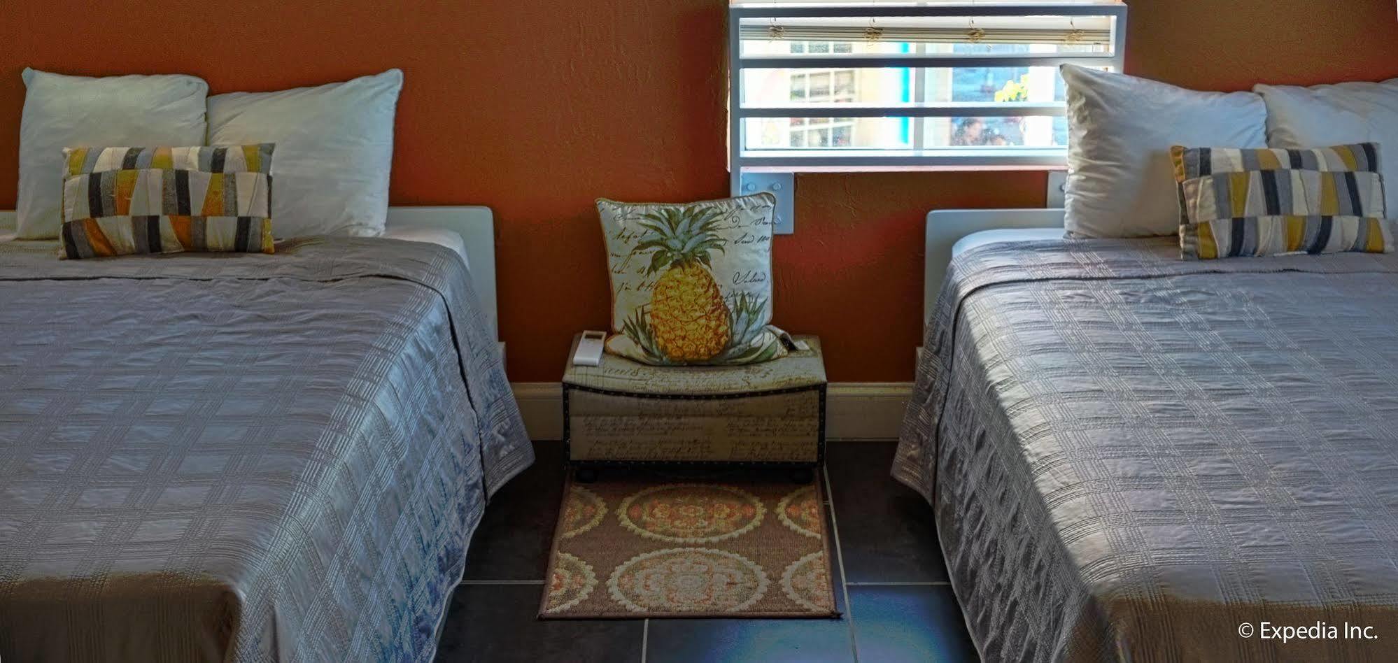 Beds N' Drinks Vandrerhjem Miami Beach Eksteriør bilde